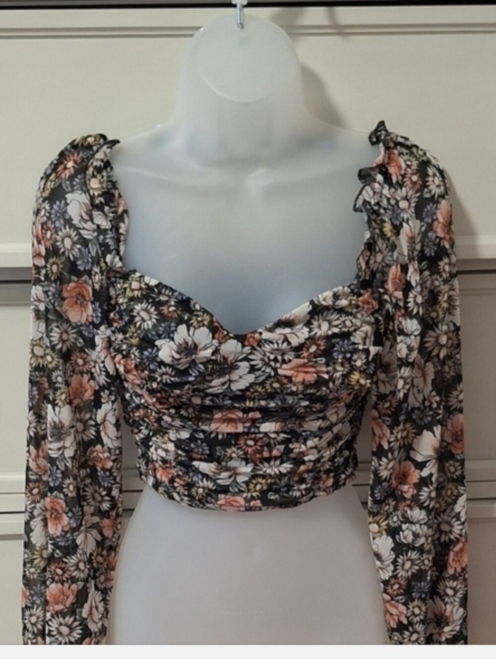Forever 21 Floral Long Sleeve Blouse